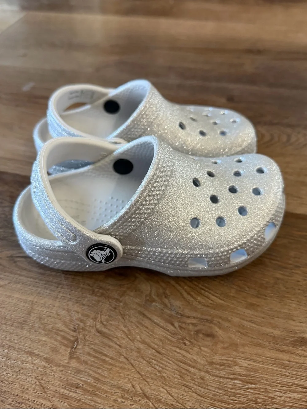 CROCS Kids Glitter Clogs in Silver White